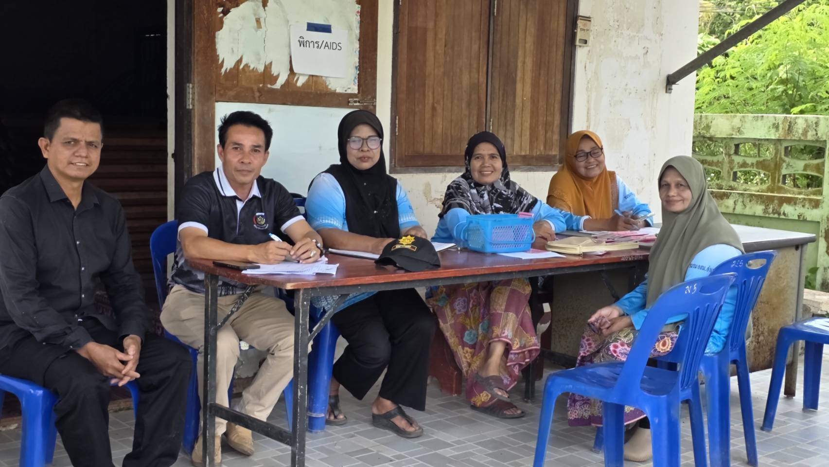 🌈  พช.กงหรา ลงพื้นที่ติดตามการดำเนินงานโครงการแก้ไขปัญหาความยากจน (กข.คจ.) บ้านชะรัด      