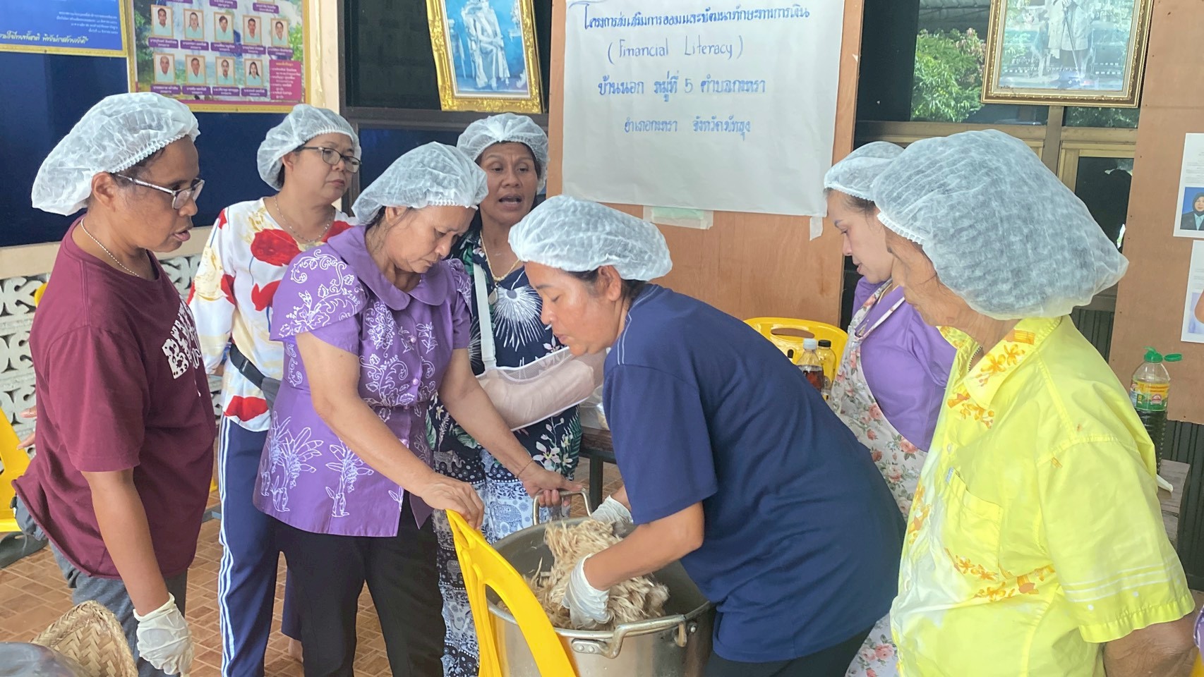 🌈  พช.กงหรา ดำเนินโครงการส่งเสริมการออมและพัฒนาทักษะทางการเงิน (Financial Literacy)      