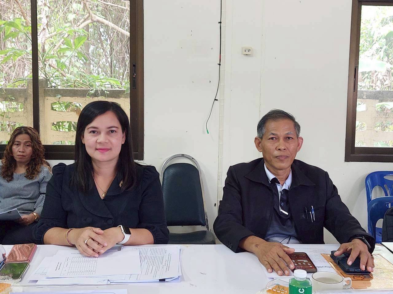 พช.กงหรา ร่วมประชุมประจำเดือน สำนักงานพัฒนาชุมชนจังหวัดพัทลุง ครั้งที่ 4/2569  🗓 วันพฤหัสบดีที่ 7 พฤษภาคม 2569 ⏰️เวลา 13.30 น. 📍ณ ห้องประชุมบ้านพักข้าราชการ สำนักงานพัฒนาชุมชนจังหวัดพัทลุง ตำบลคูหาสวรรค์ อำเภอเมืองพัทลุง จังหวัดพัทลุง